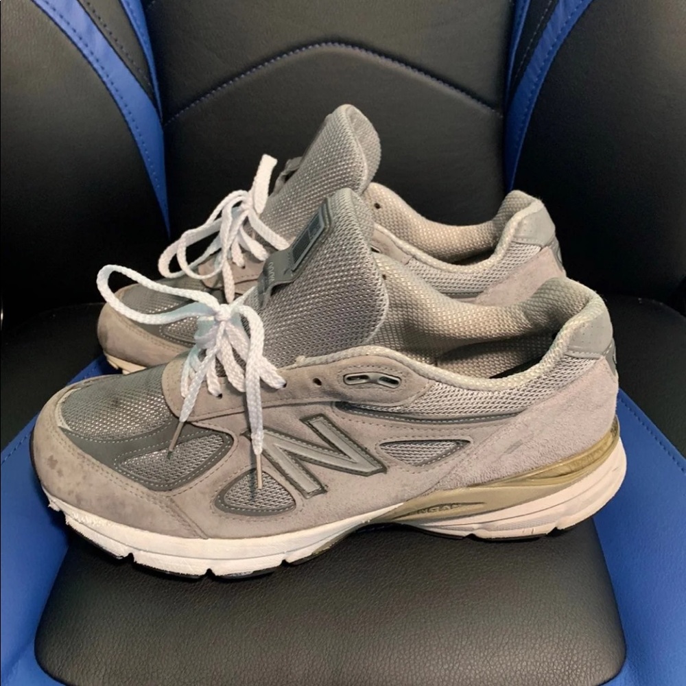 New Balance 990